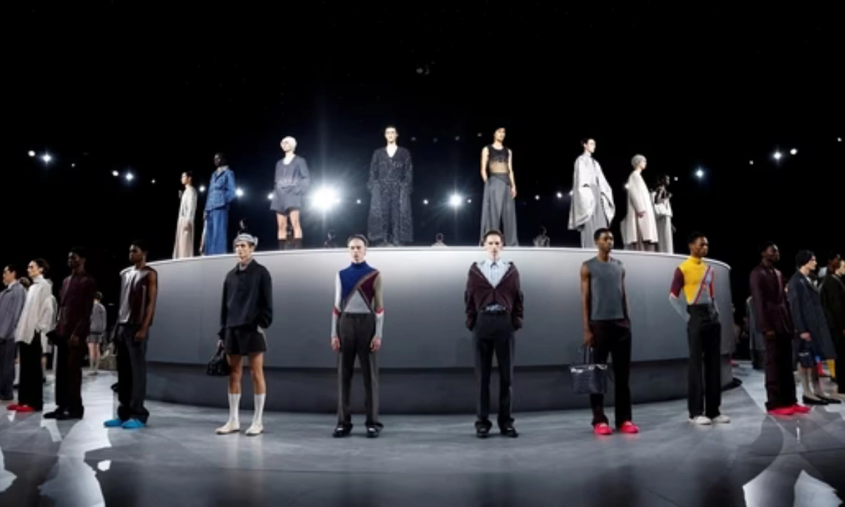 Desfile de moda otoño e invierno 2024-2025 de Dior en Paris Fashion week | Qué Onda