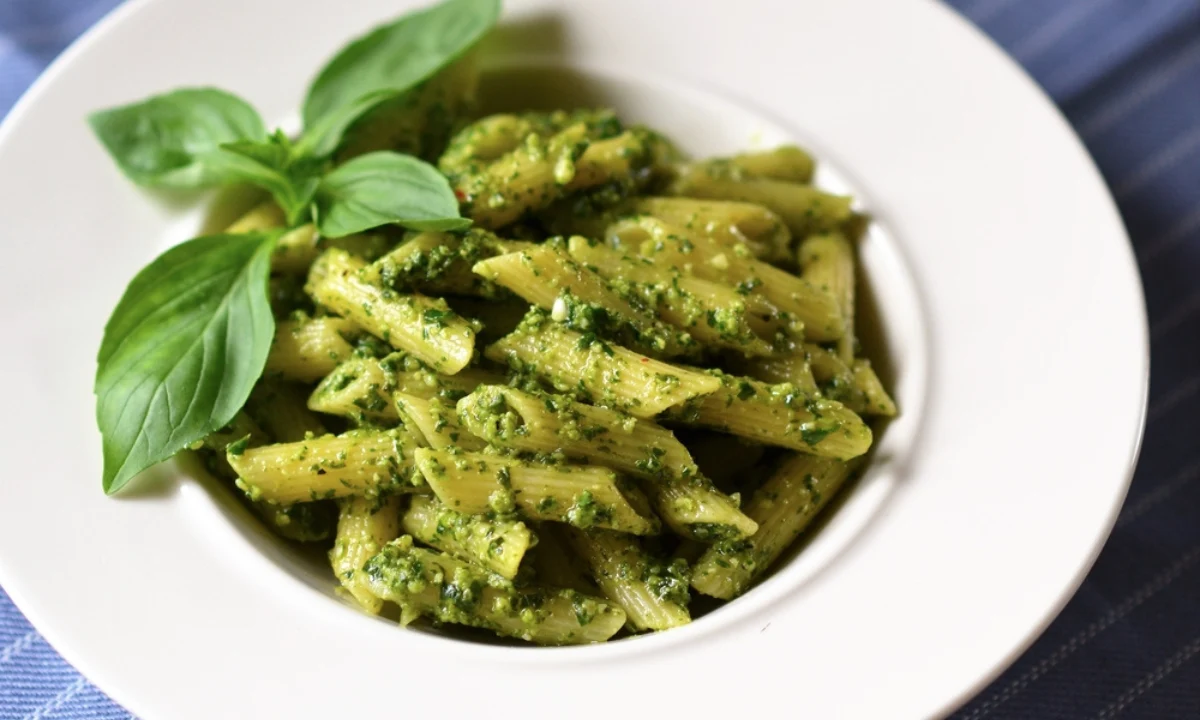 Pasta Penne en Salsa de Espinaca | Què Onda