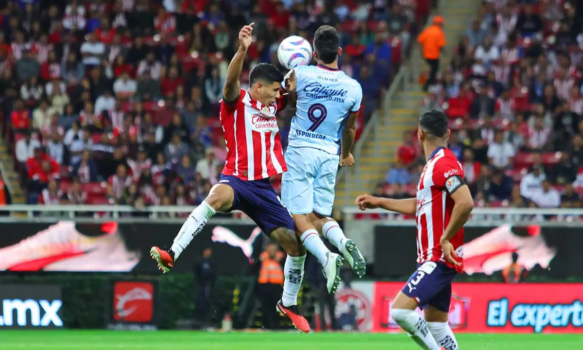 Cruz Azul vence a las Chivas 3-0 | Liga MX | Qué Onda