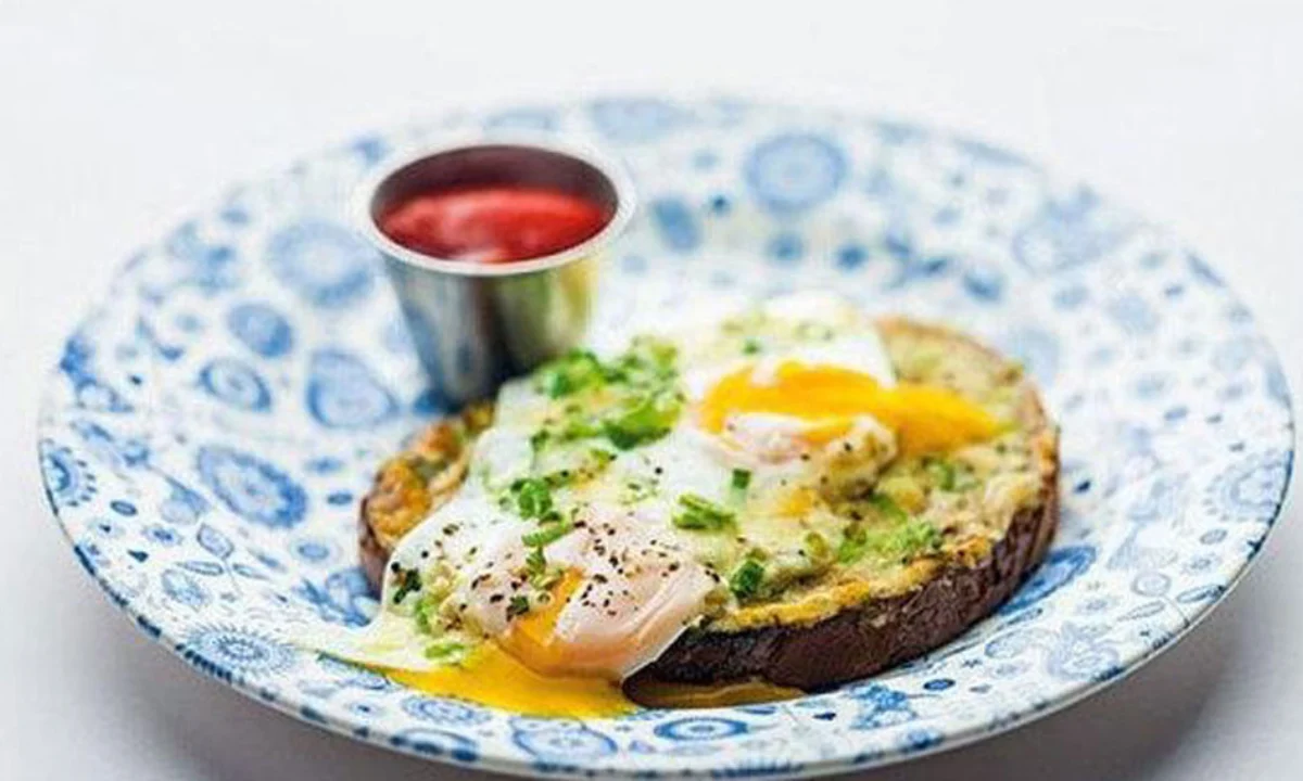 Huevos Kejriwal con Queso | Receta | Qué Onda