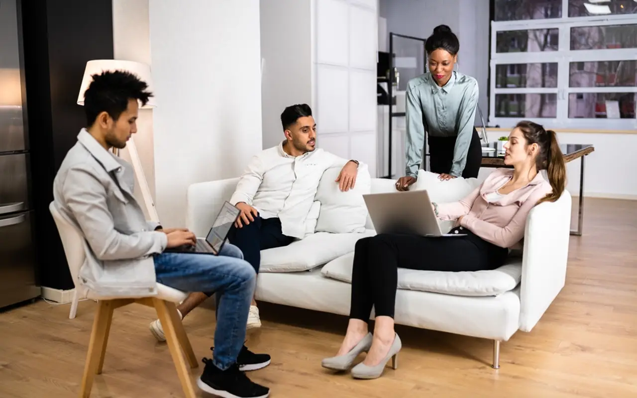 Coluving: vivir en comunidad en la vejez | Qué Onda |