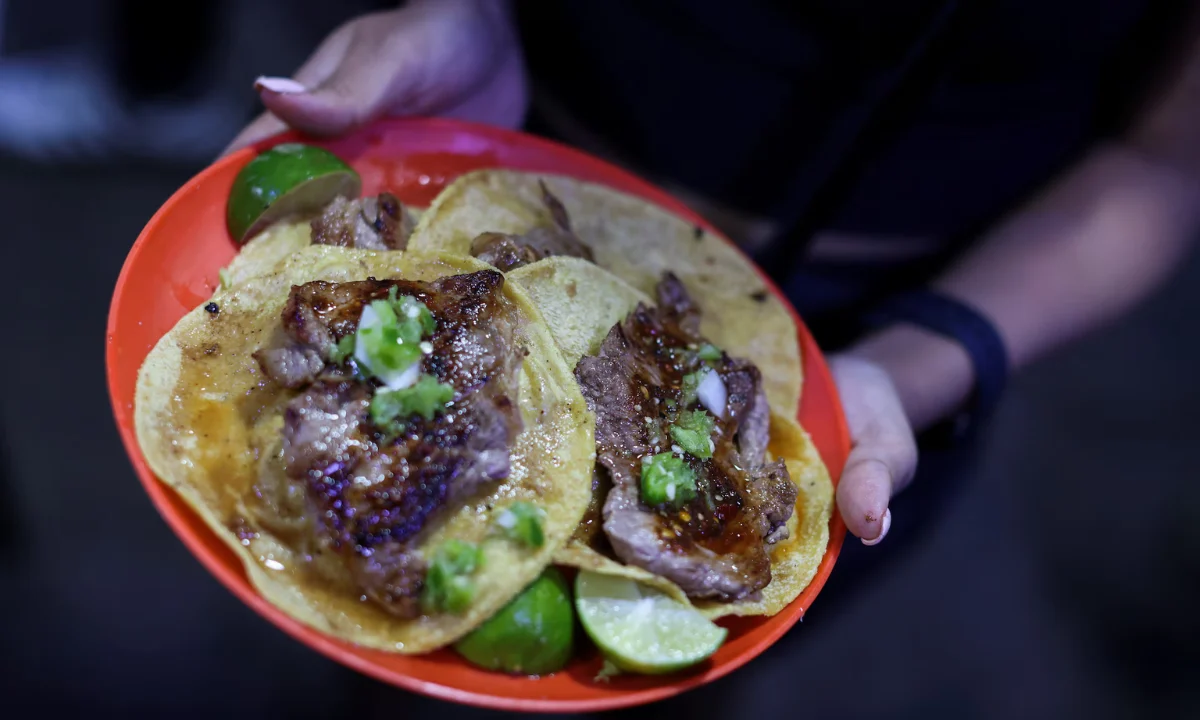 Taquería El Califa de León: La Primera Taquería en CDMX con una Estrella Michelin | Qué Onda