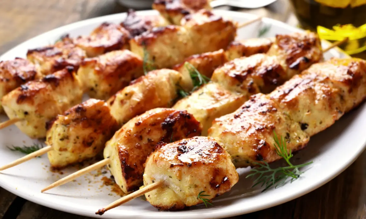 Kebabs de Pollo al Limón | Receta Saludable y Fácil | Qué Onda