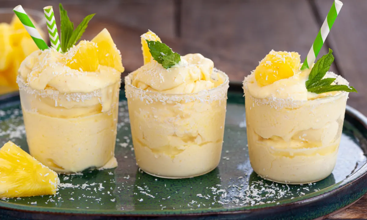 Pineapple-Coconut Soft Serve | Receta | Postre | Qué Onda