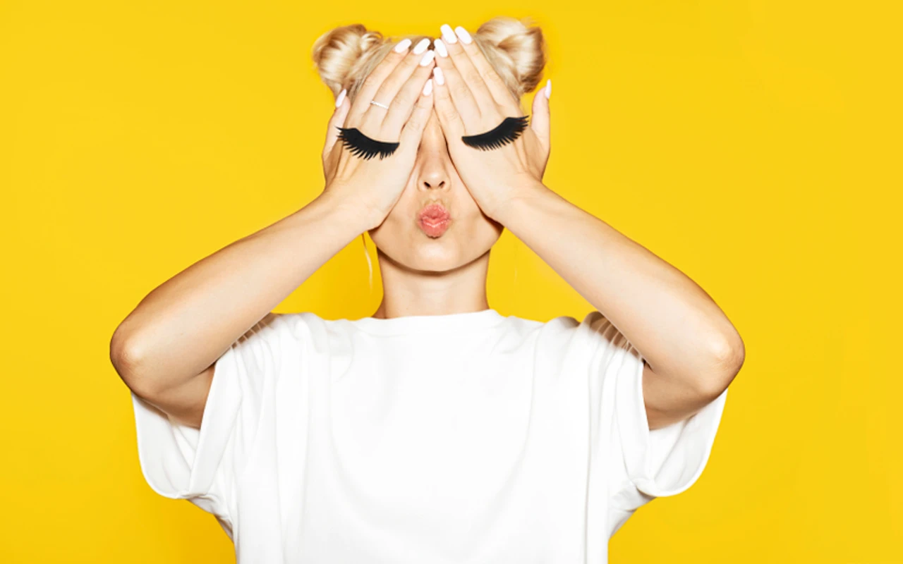 Protege tus ojos: elige extensiones de pestañas seguras y certificadas